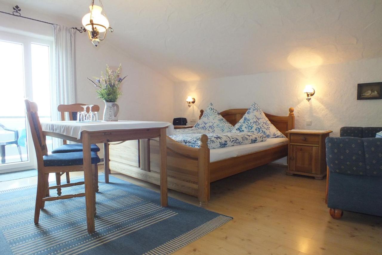 Hotel Haus Chiemseeblick Grabenstätt Esterno foto